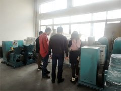 Customers from Greece Came Visiting Our Factory